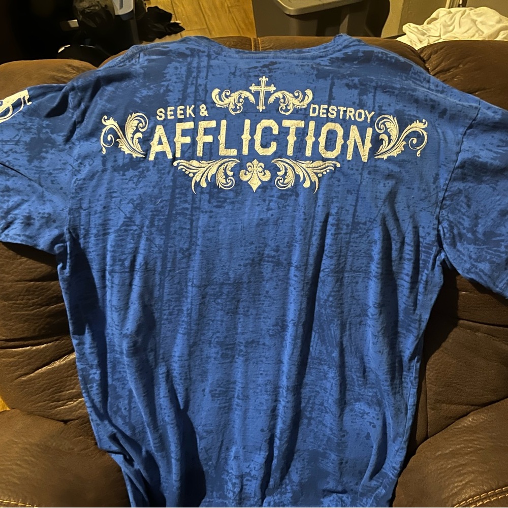 Affliction Men's Blue Graphic T-Shirt